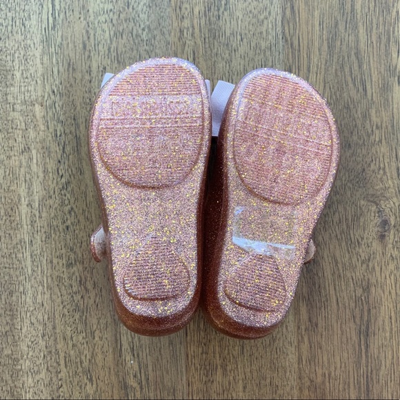 Mini Melissa now shoes Size 7 - Picture 3 of 3